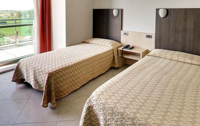 Lux Hotel Modena