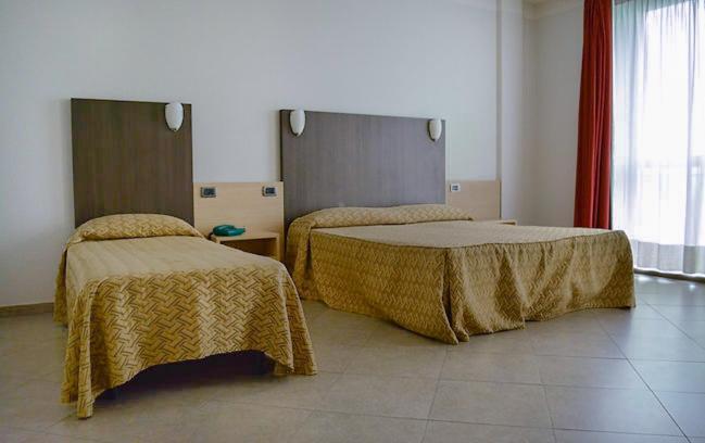 Lux Modena