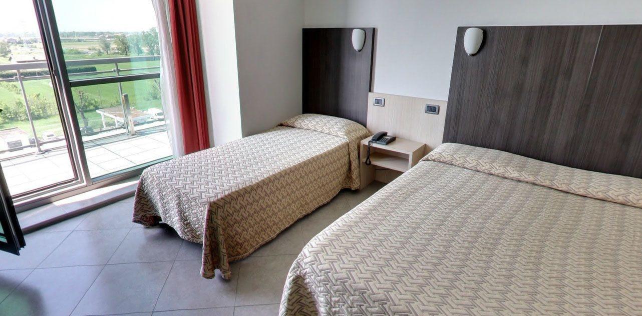 Lux Modena
