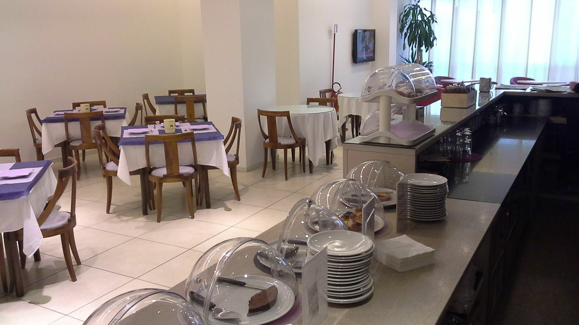 Lux Hotel