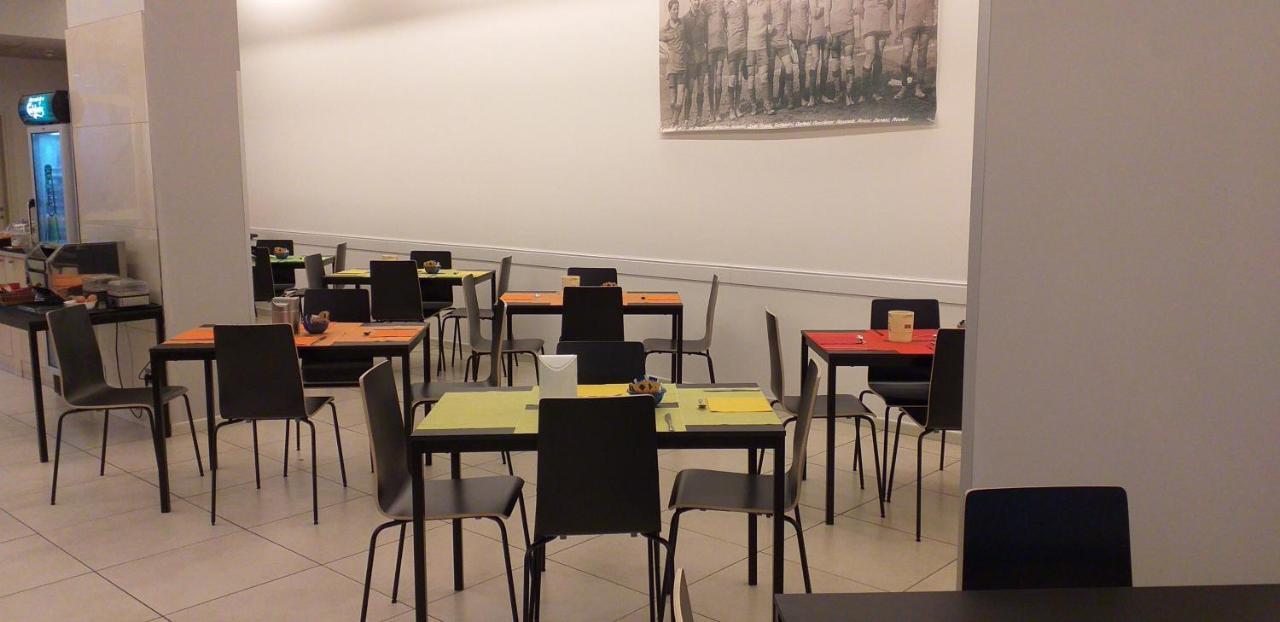 Hotel Lux Modena